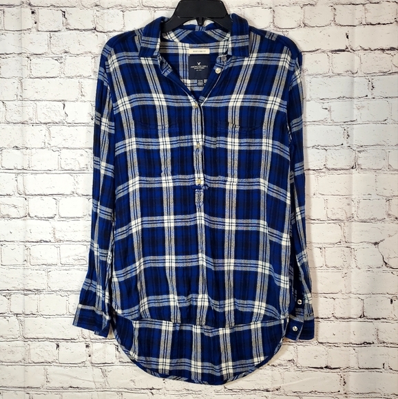 American Eagle Outfitters Tops - American Eagle Outfitters Blue Boyfriend Fit Flannel Long Sleeve Shirt Size M
